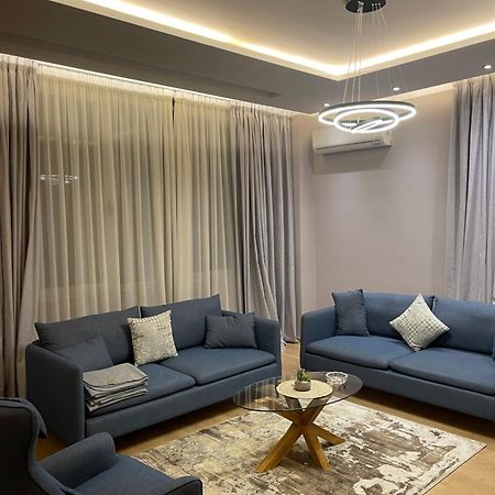 Lux Apartment Tirana Bagian luar foto