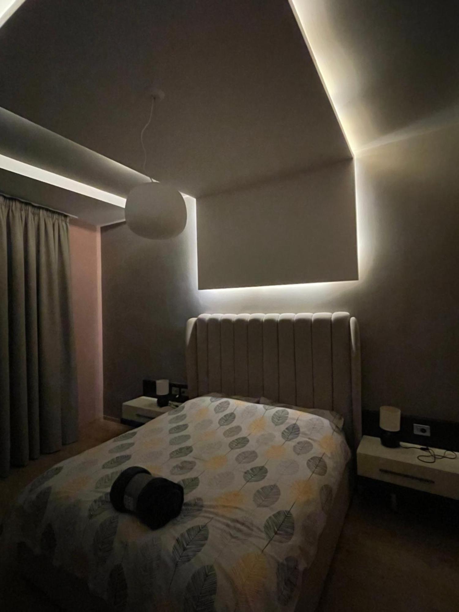 Lux Apartment Tirana Bagian luar foto
